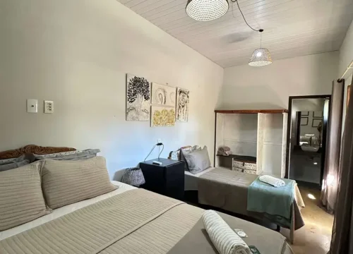 Quarto triplo - Sabiá